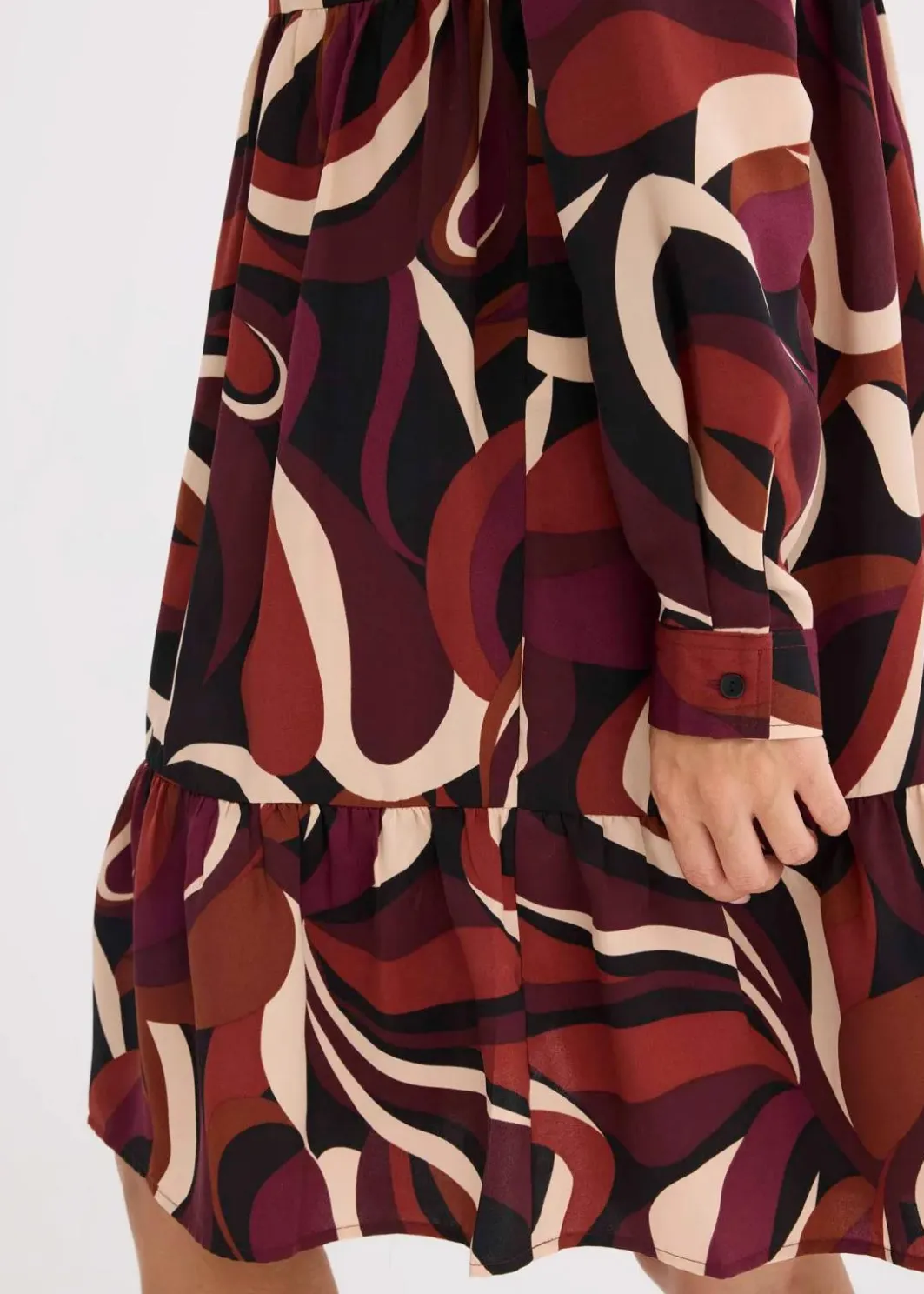 Best Tunika-Kleid aus fließendem Satin Damen Bekleidung·Pullover & Strickjacken|Kleider