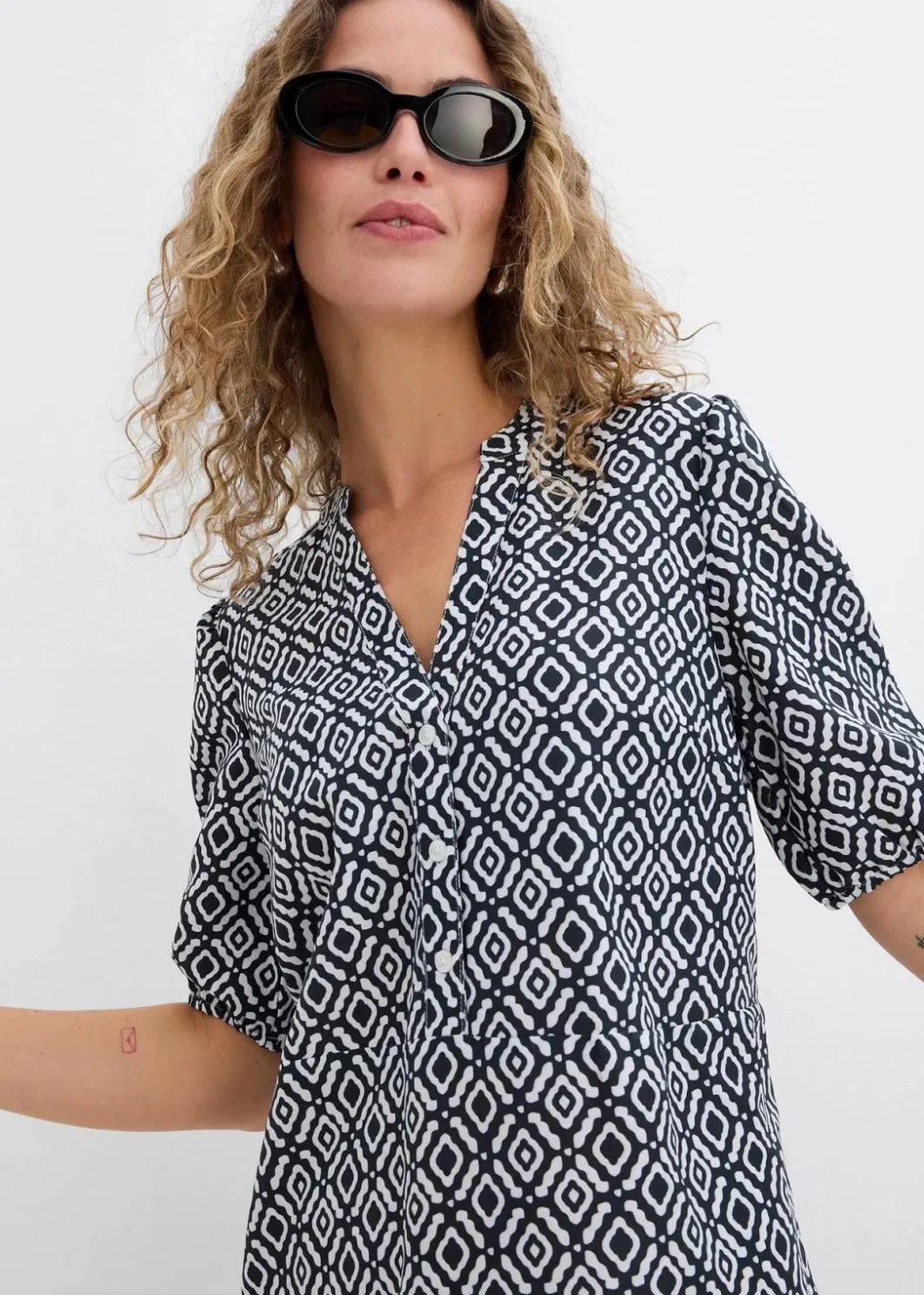 Damen bonprix Kleider|Bekleidung·Pullover & Strickjacken|Tunika-Kleid aus fließender Viskose