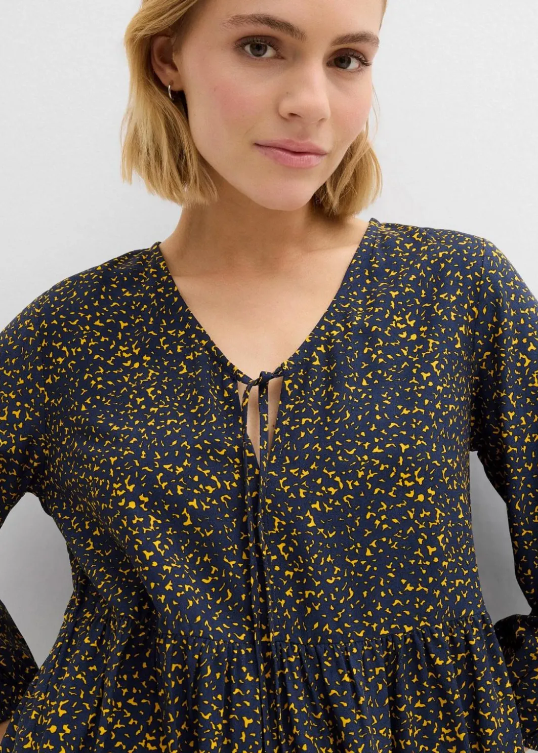 Damen bonprix Kleider|Bekleidung·Pullover & Strickjacken|Tunika-Kleid aus fließender Vikose