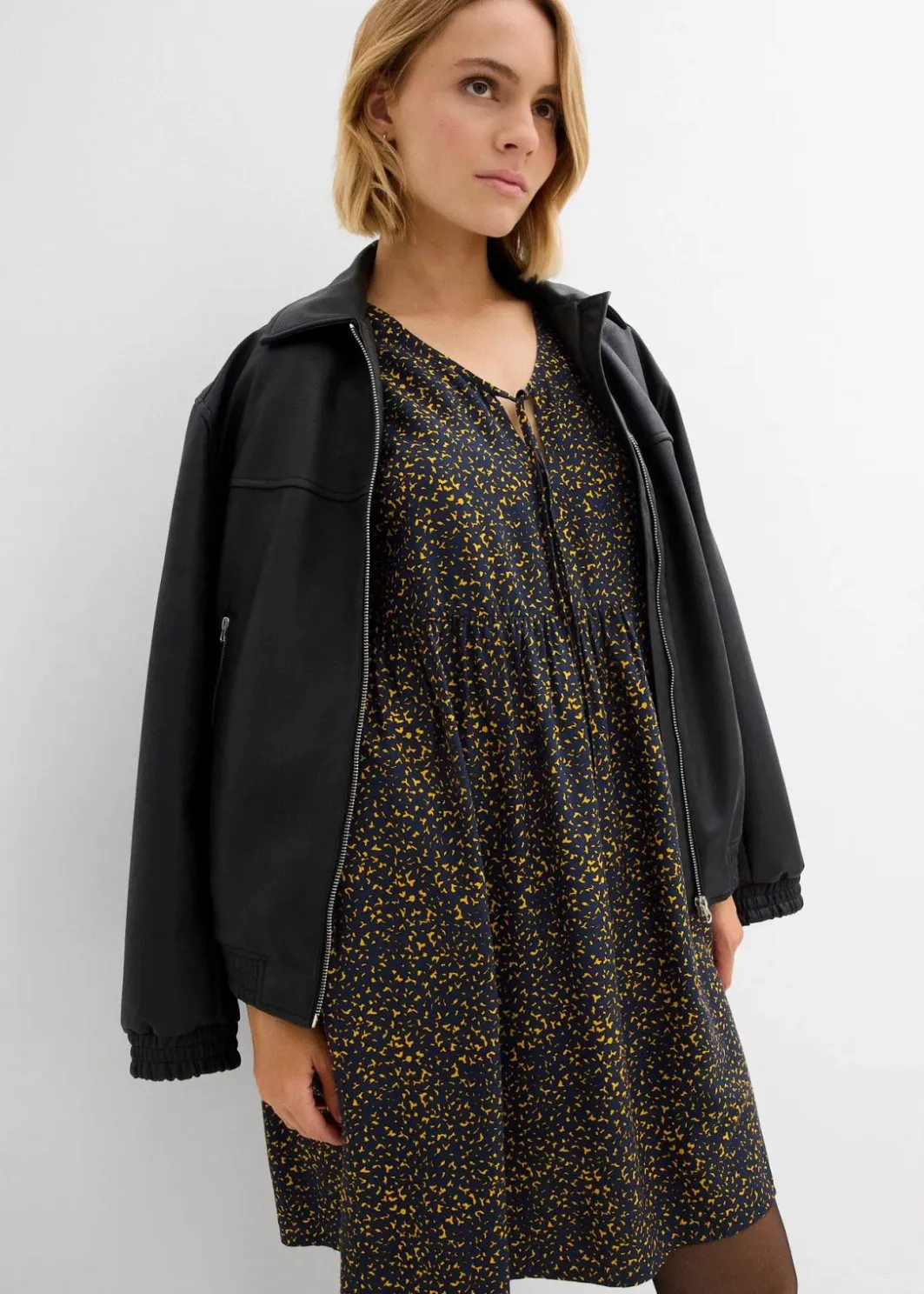 Damen bonprix Kleider|Bekleidung·Pullover & Strickjacken|Tunika-Kleid aus fließender Vikose