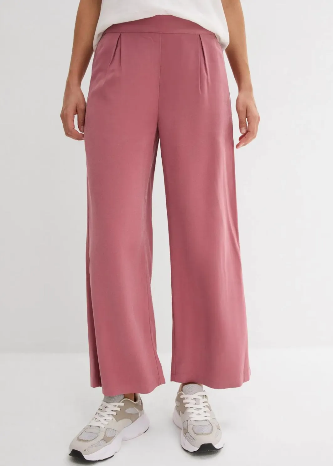 New Verkürzte Hose aus weichem Viskose-Mix Damen Bekleidung·Kleider|Hosen