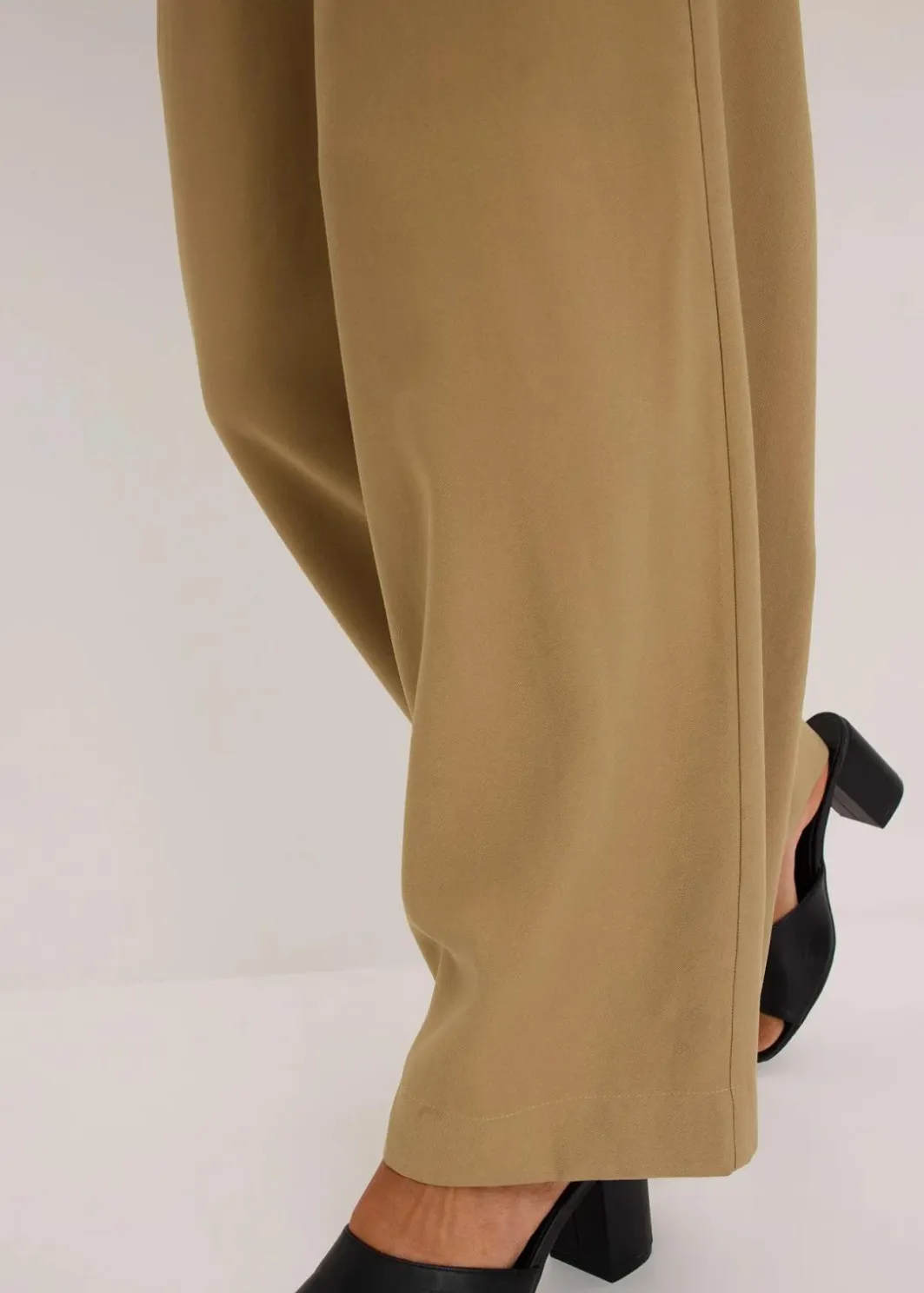 Viskose-Jumpsuit mit Bindeband Damen Bekleidung·Homewear|Jumpsuits