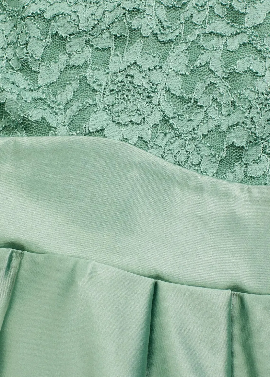 Best Vokuhila-Kleid aus glänzendem Satin mit Spitze Damen Bekleidung·Pullover & Strickjacken|Festliche Mode