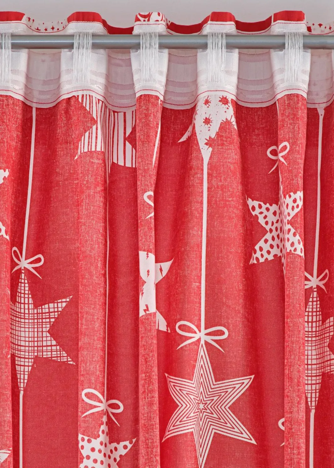 bonprix Vorhänge|Weihnachtsdeko & -Textilien·Gardinen|Vorhang mit Sternedruck inkl.Raffhalter (1er Pack)