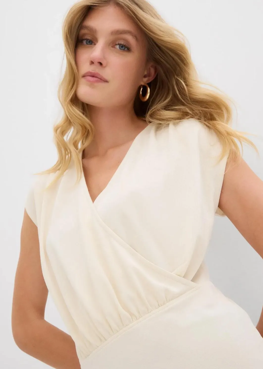 New Wickelshirt aus fließendem Viskose-Mix Damen Shirts & Tops