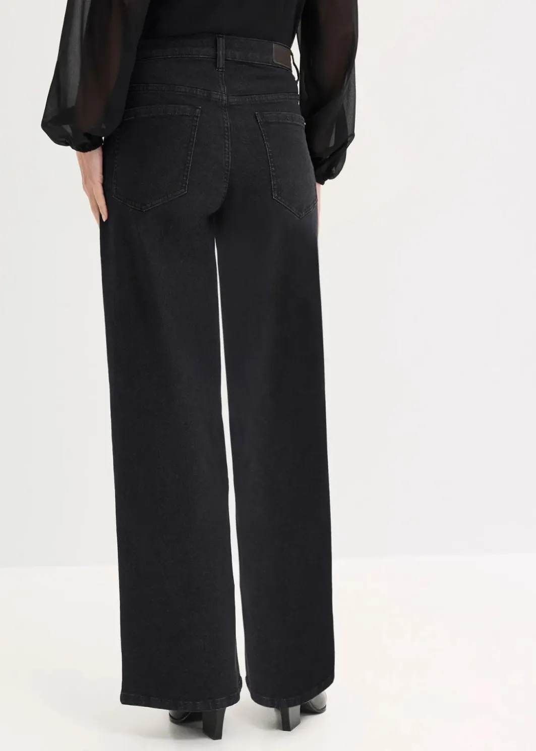 Damen bonprix Bekleidung·Shirts & Tops|Jeans|Wide-Leg-Jeans Mid Waist mit Strassapplikation
