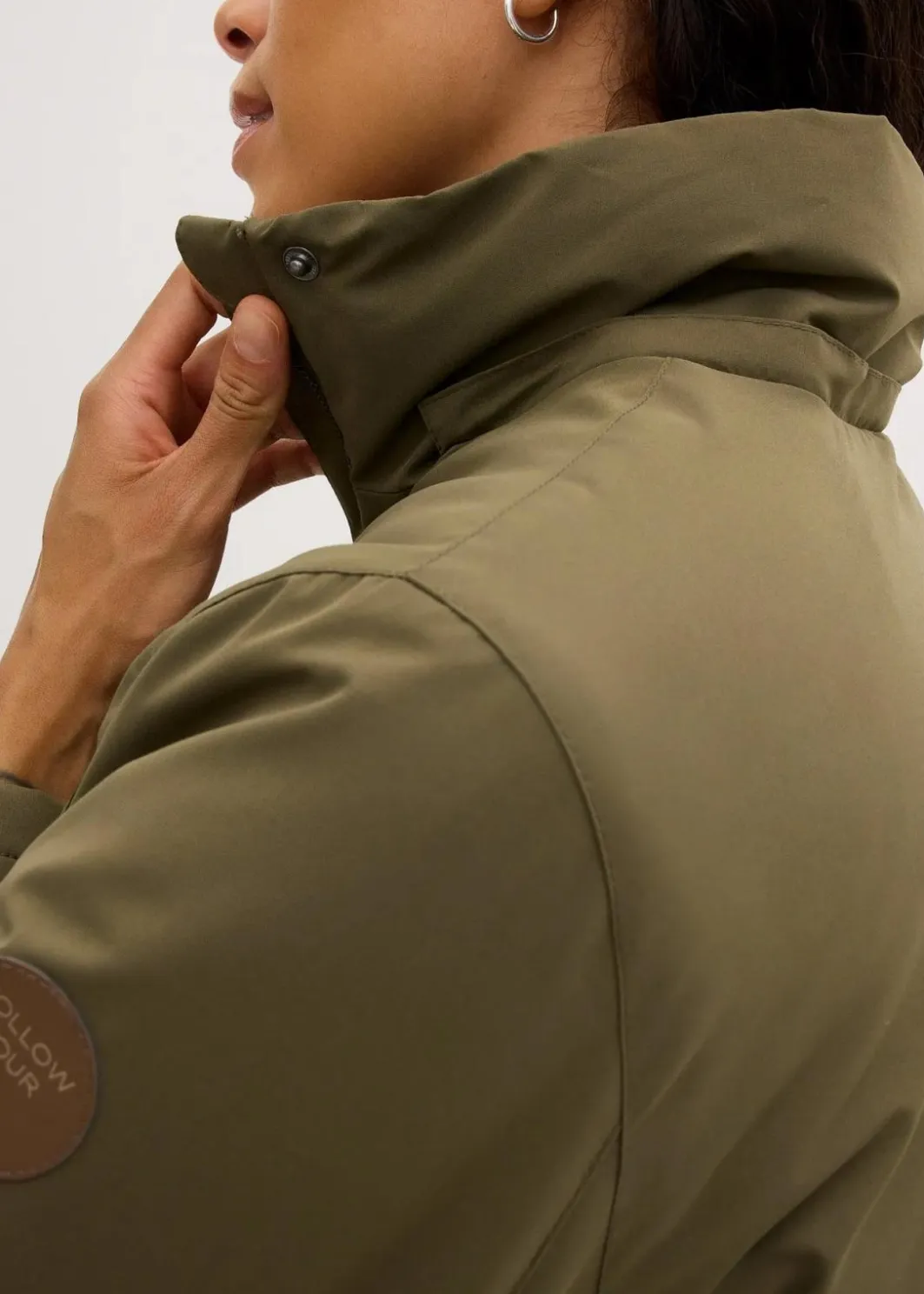 Winterjacke mit aufgesetzen Taschen Damen Nachhaltigere Materialien|Jacken & Mäntel