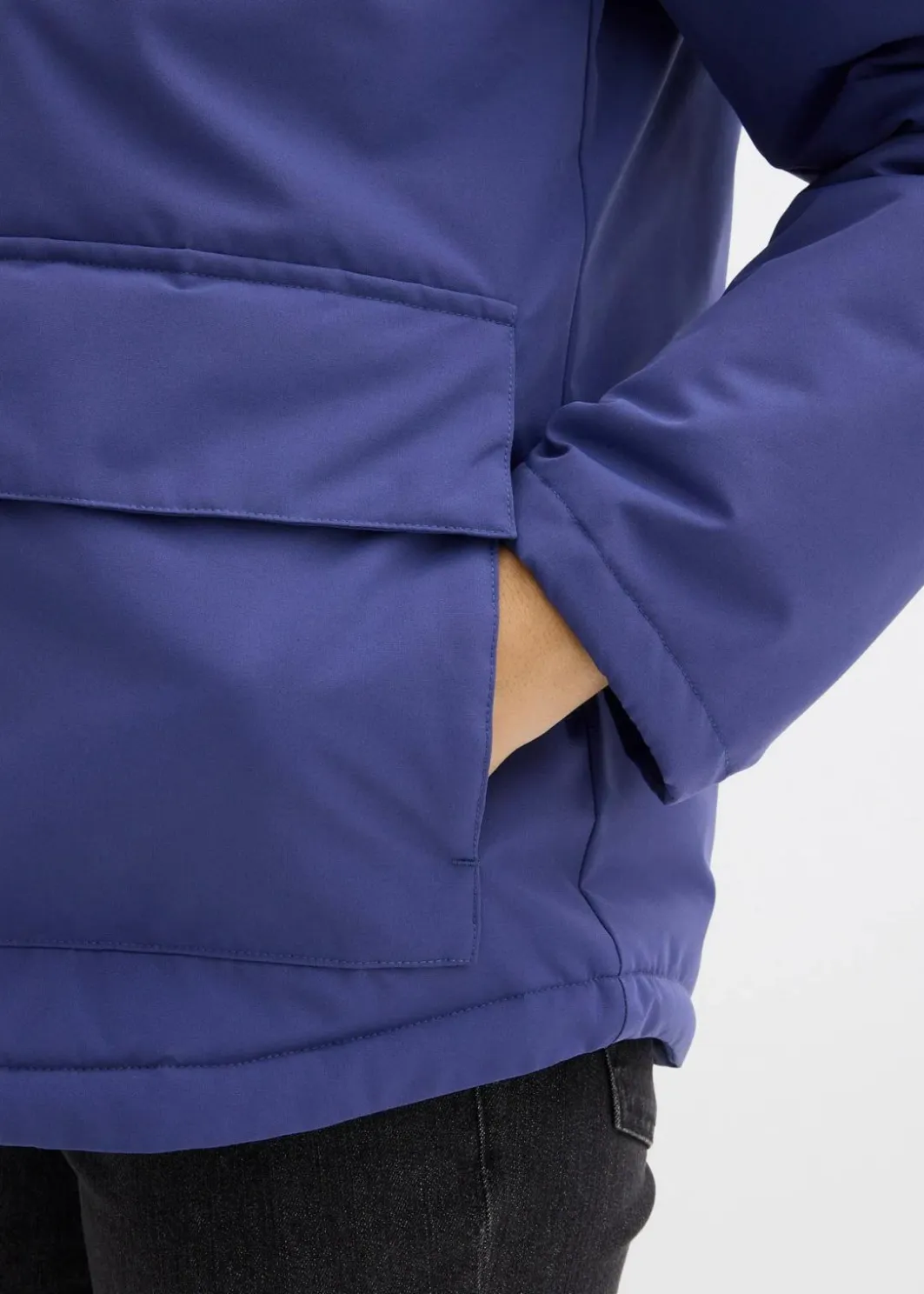 Damen bonprix Bekleidung·Hosen|Jacken & Mäntel|Winterjacke mit aufgesetzen Taschen