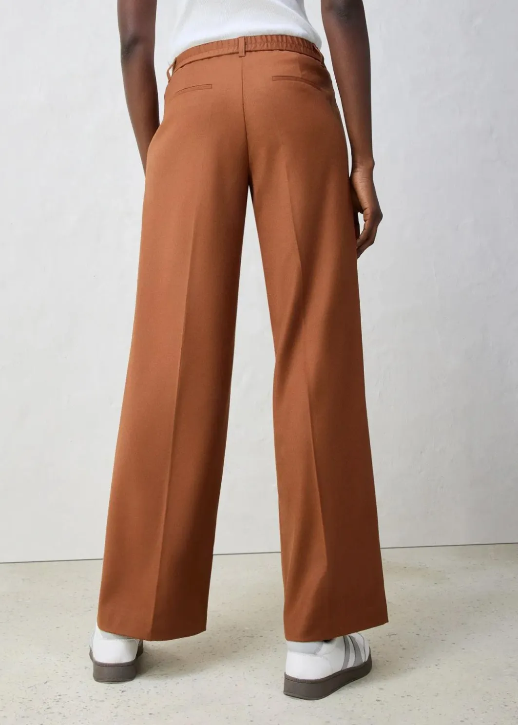 Outlet Wollhose mit Bundfalten Damen Bekleidung·Kleider