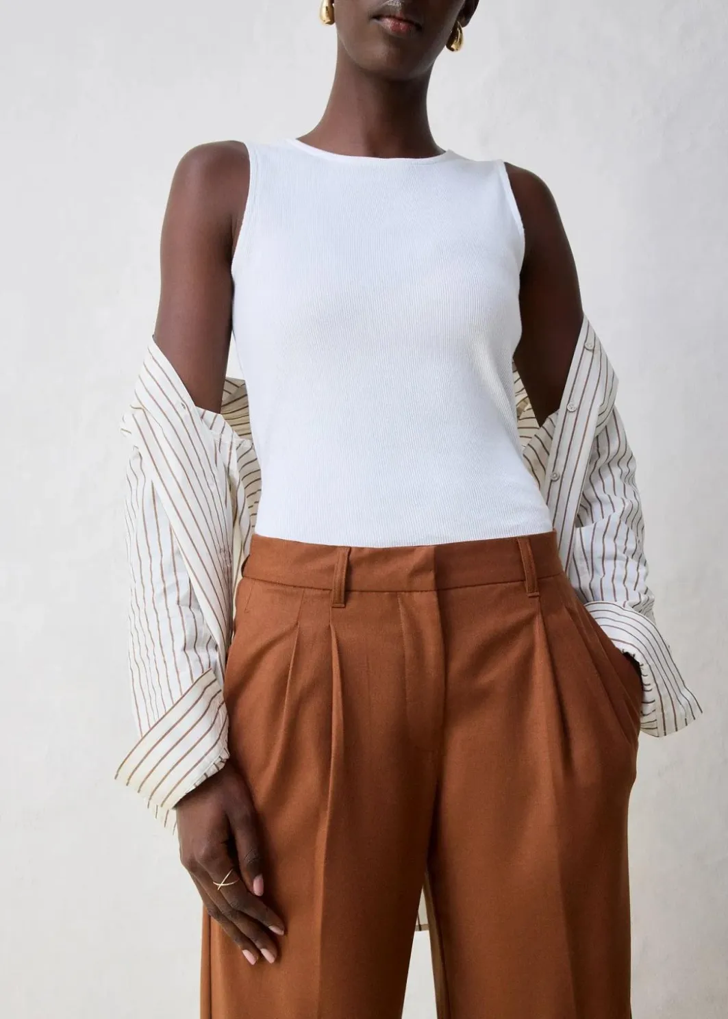 Outlet Wollhose mit Bundfalten Damen Bekleidung·Kleider
